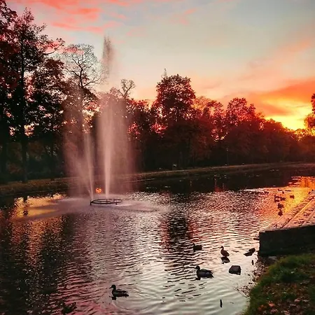 W Parku Nad Kanalem Apartman *
