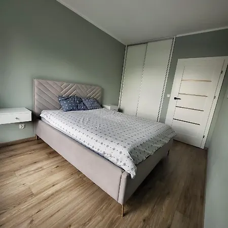 Apartman W Parku Nad Kanalem *